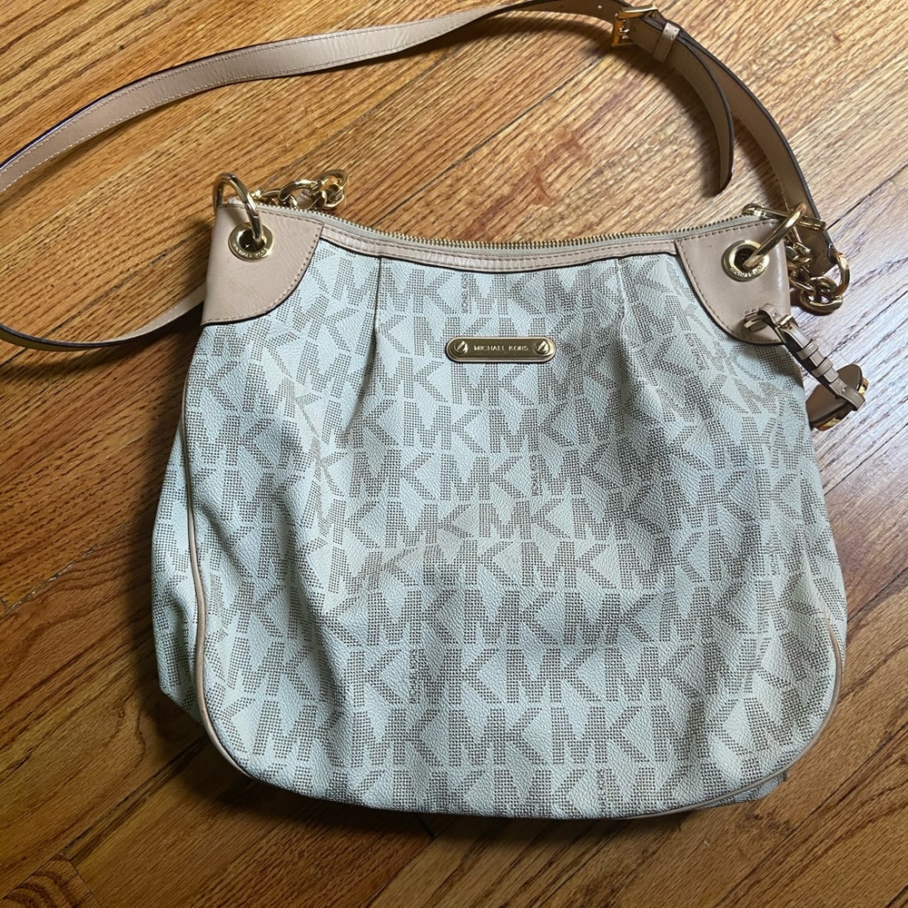 Michael Kors Crossbody Bag